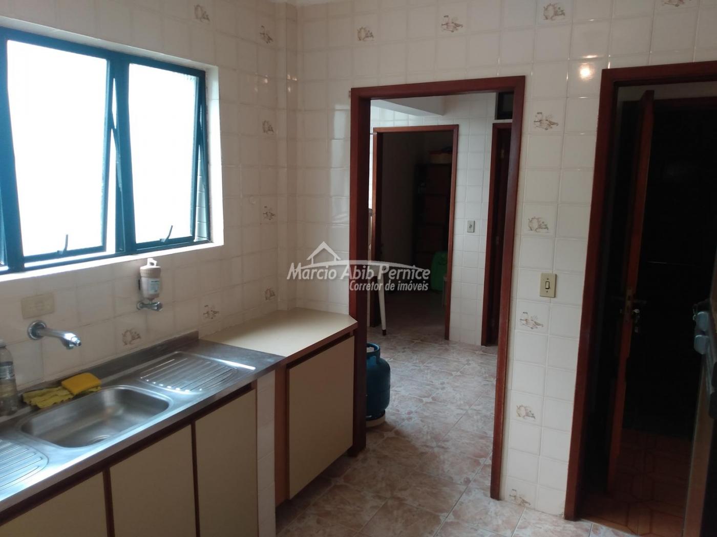 APARTAMENTO 200 M DA PRAIA